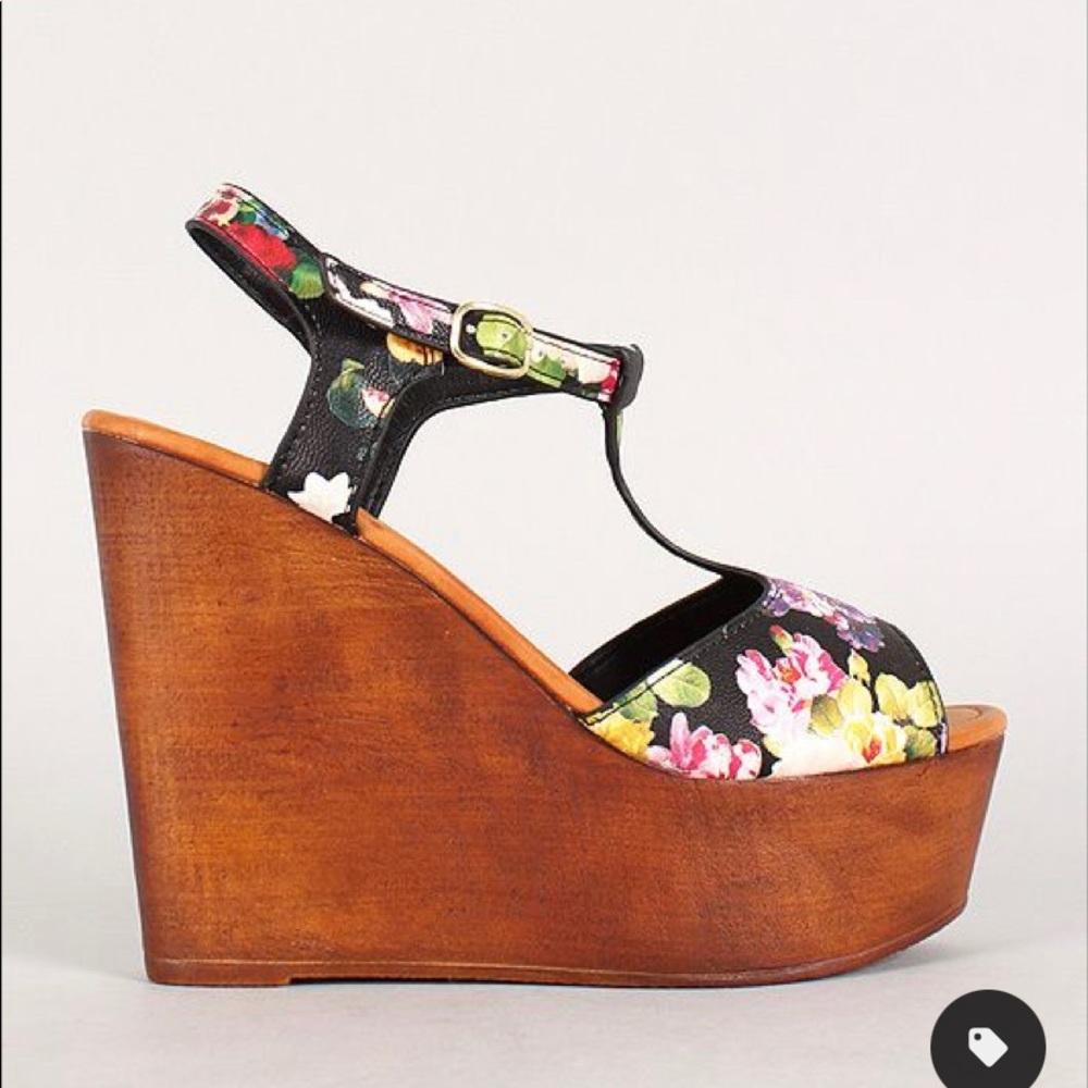 Bamboo Floral Wedge